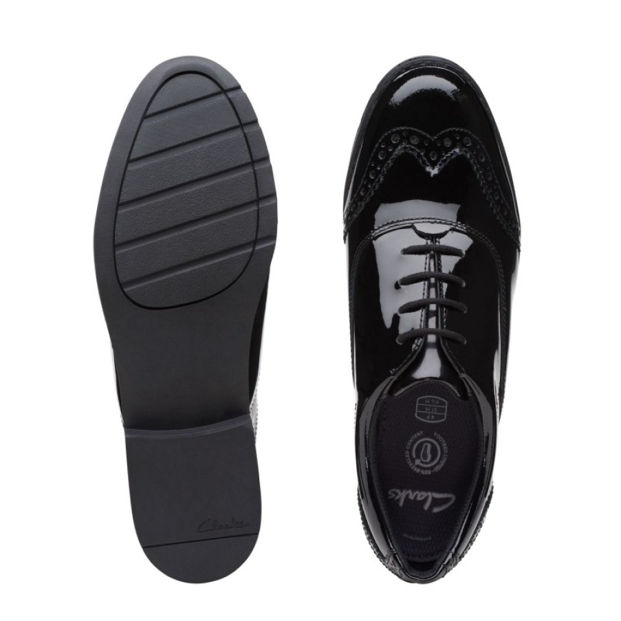 Children'S Clarks Teen Girls School Shoes | Aubrie Tap Youth School Shoes - Black Patent